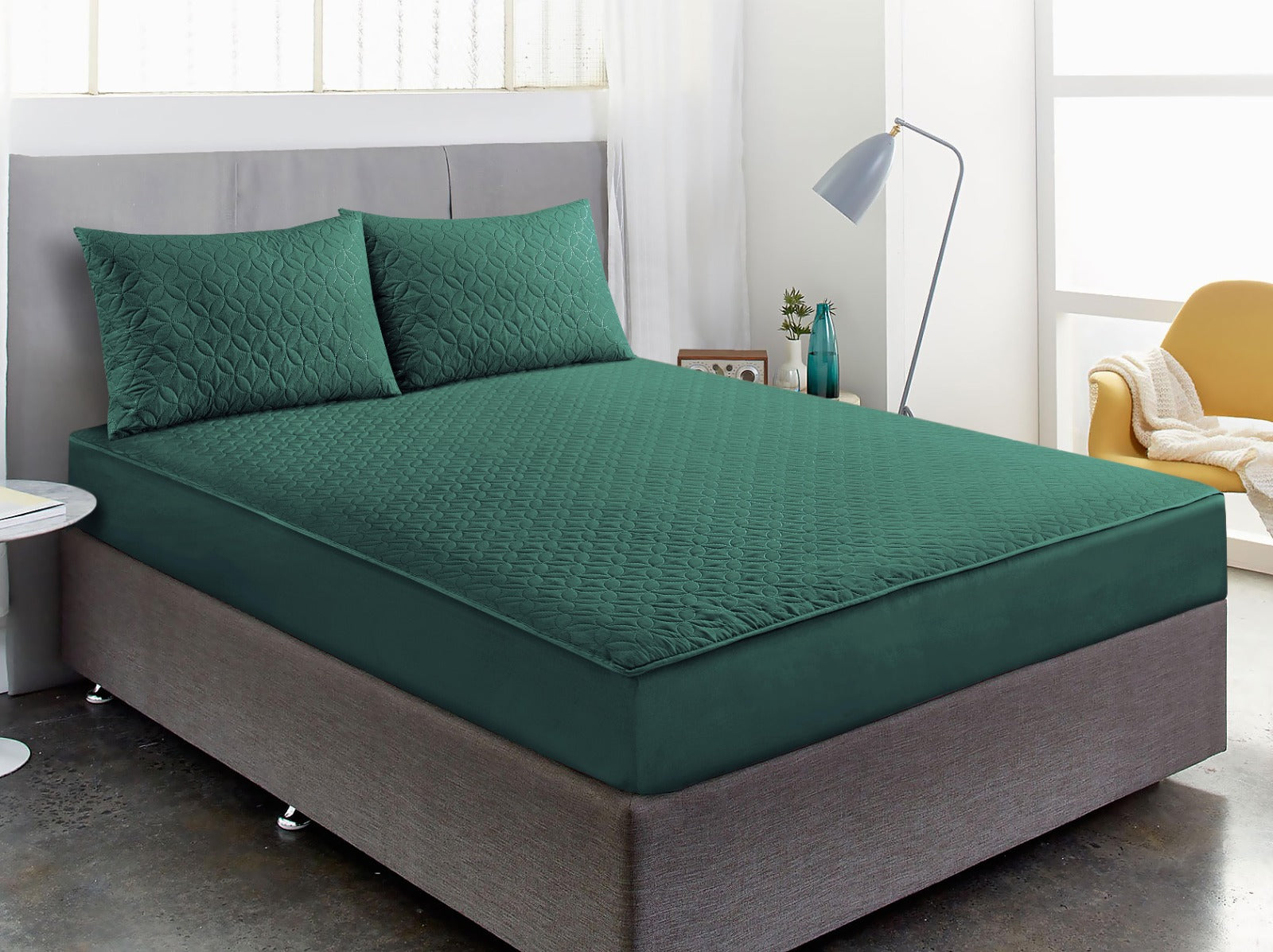Premium Quality Luxury Waterproof Fitted Bedsheet with 2 Pillow Covers Fit For Double & King Size Mattress