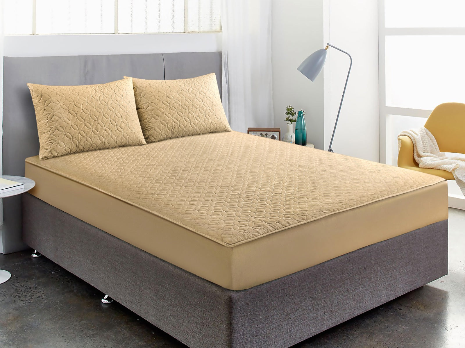 Premium Quality Luxury Waterproof Fitted Bedsheet with 2 Pillow Covers Fit For Double & King Size Mattress